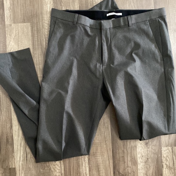 Calvin Klein slim fit, four-way stretch, dress, slacks, mint condition - Picture 3 of 4